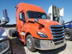 2023 Freightliner Cascadia 126 Semi Truck na sprzedaż w Farr West, UT - Side