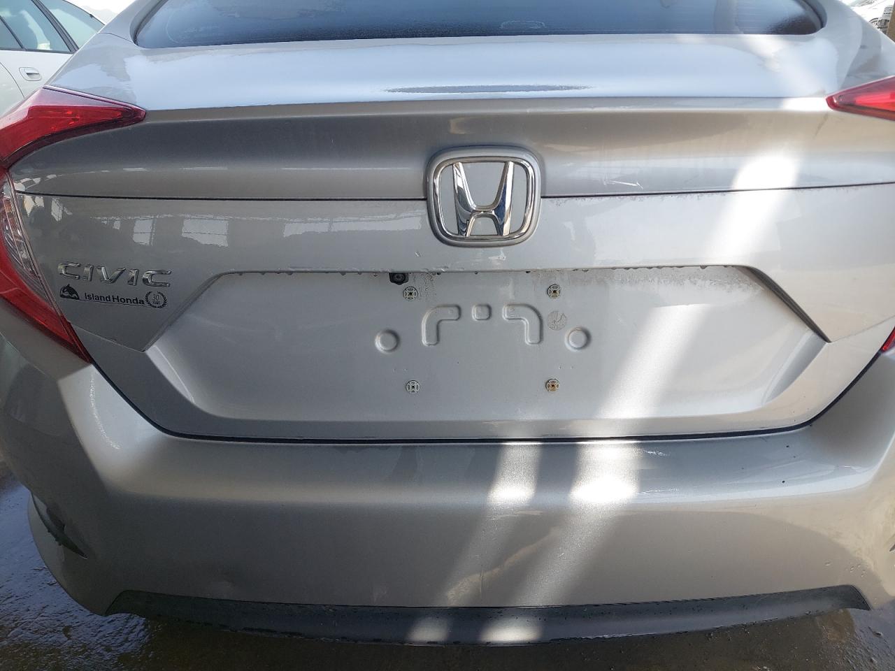 2HGFC2F58JH001749 - 2018 Honda CIVIC - #undefined