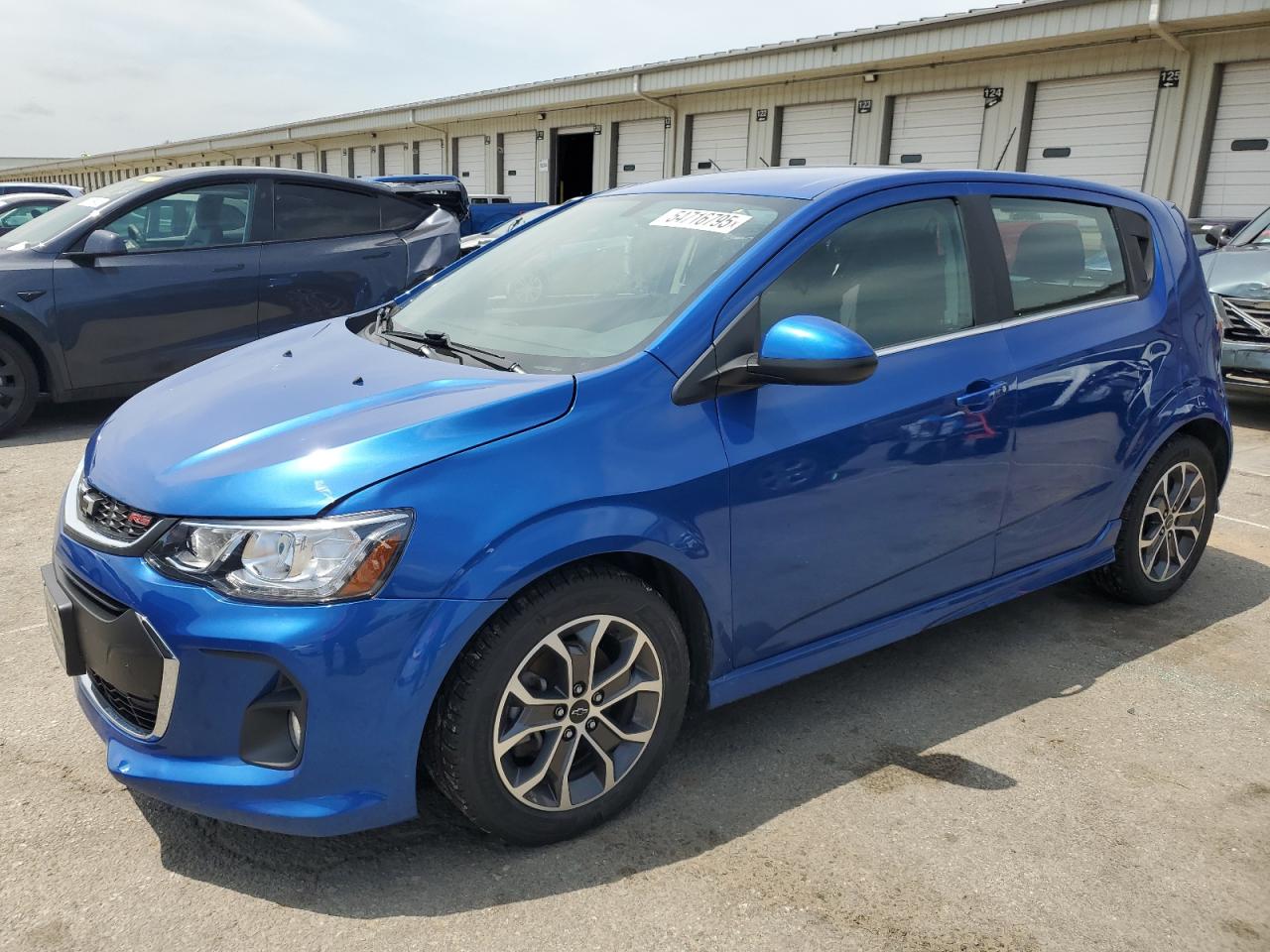 2020 Chevrolet Sonic Lt na sprzedaż w Louisville, KY - Side