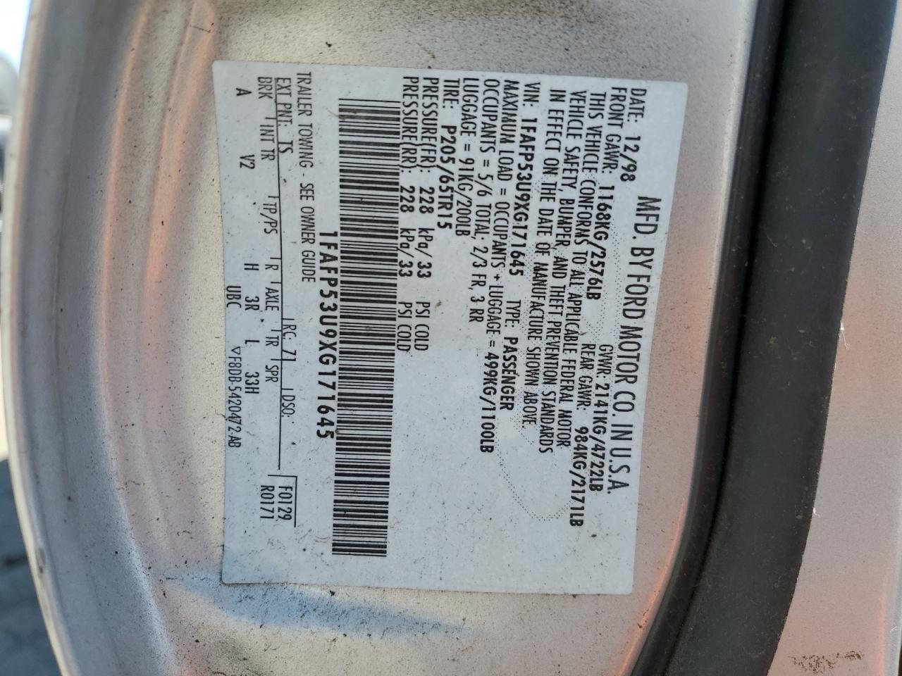 1999 Ford Taurus Se VIN: 1FAFP53U9XG171645 Lot: 53187385