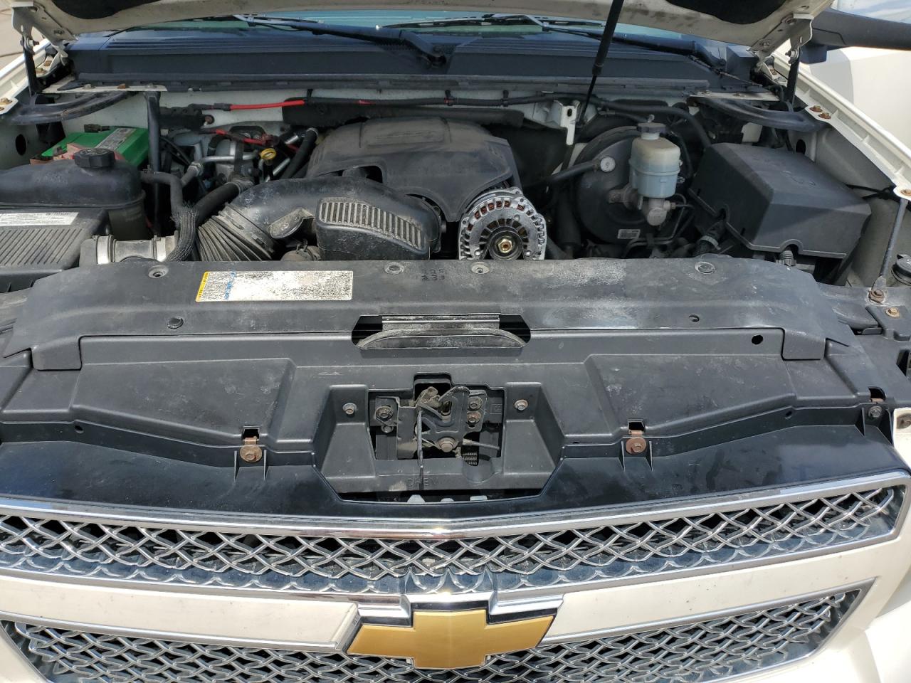 2008 Chevrolet Suburban K1500 Ls VIN: 1GNFK16Y48R196403 Lot: 52687375