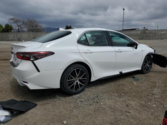  TOYOTA CAMRY 2022 Biały