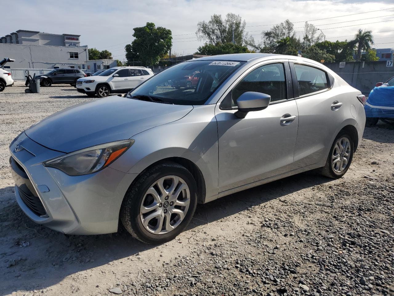 2017 TOYOTA YARIS