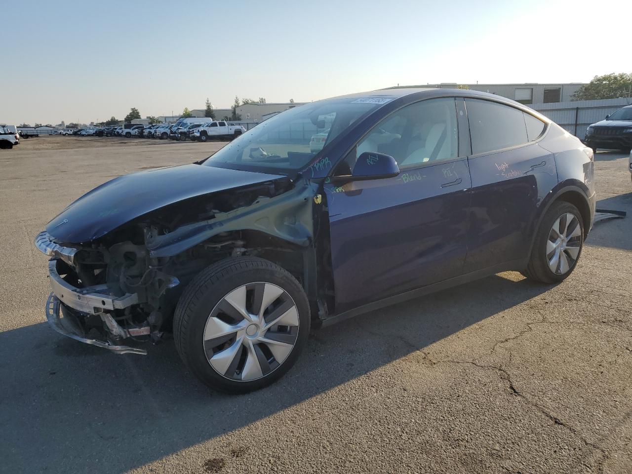 Bakersfield, CA에서 판매 중인 2023 Tesla Model Y - Front End