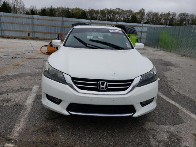 Седаны HONDA ACCORD 2014 Белый