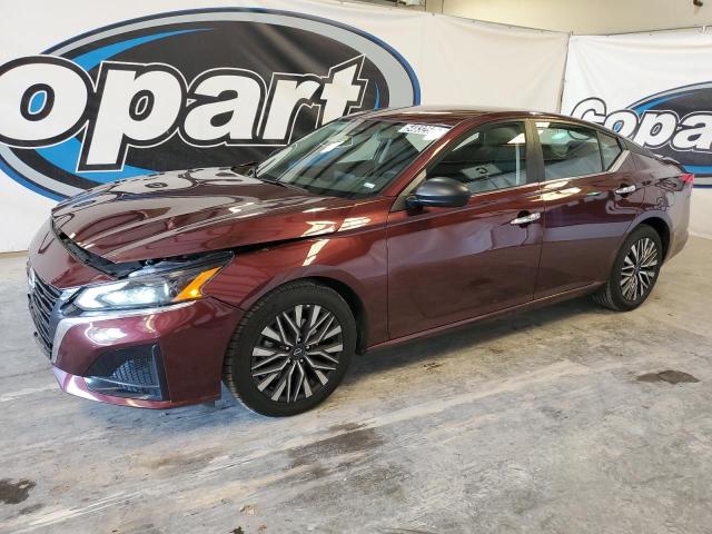  NISSAN ALTIMA 2024 Red