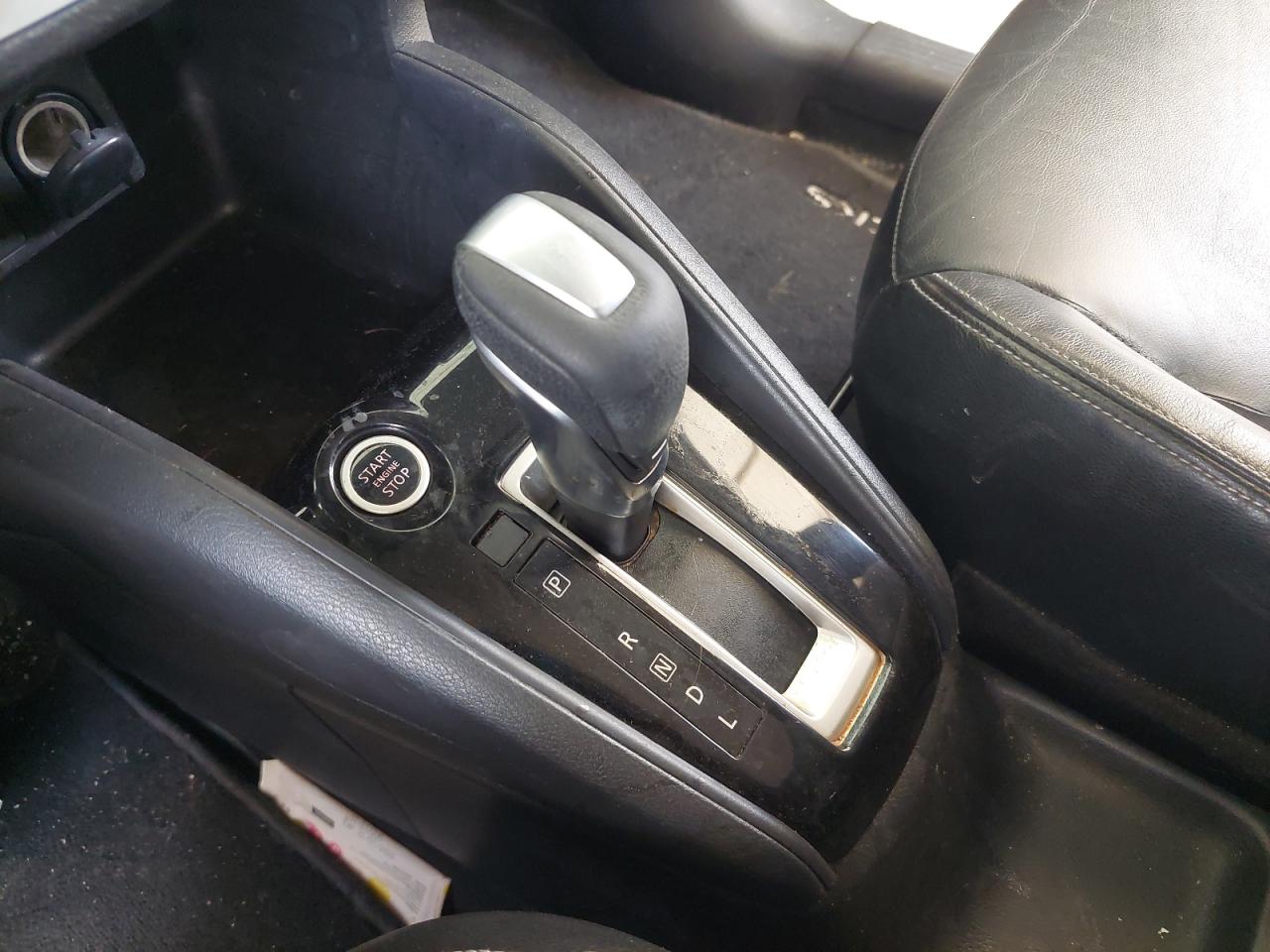 3N1CP5CP3KL466108 - 2019 Nissan Kicks - #undefined