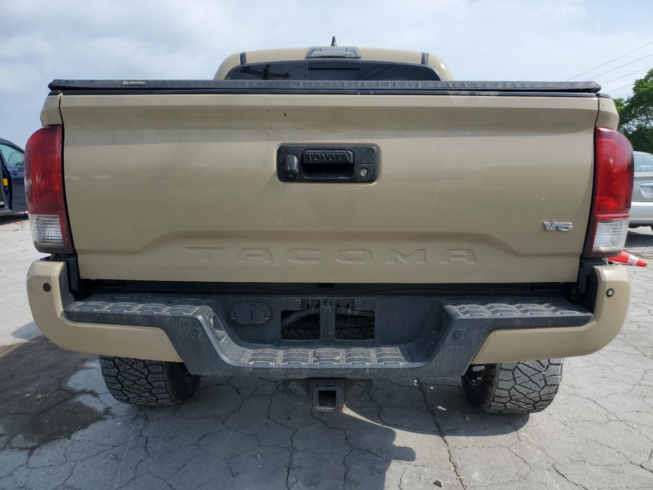2017 Toyota Tacoma Double Cab VIN: 3TMCZ5AN6HM077751 Lot: 55096135