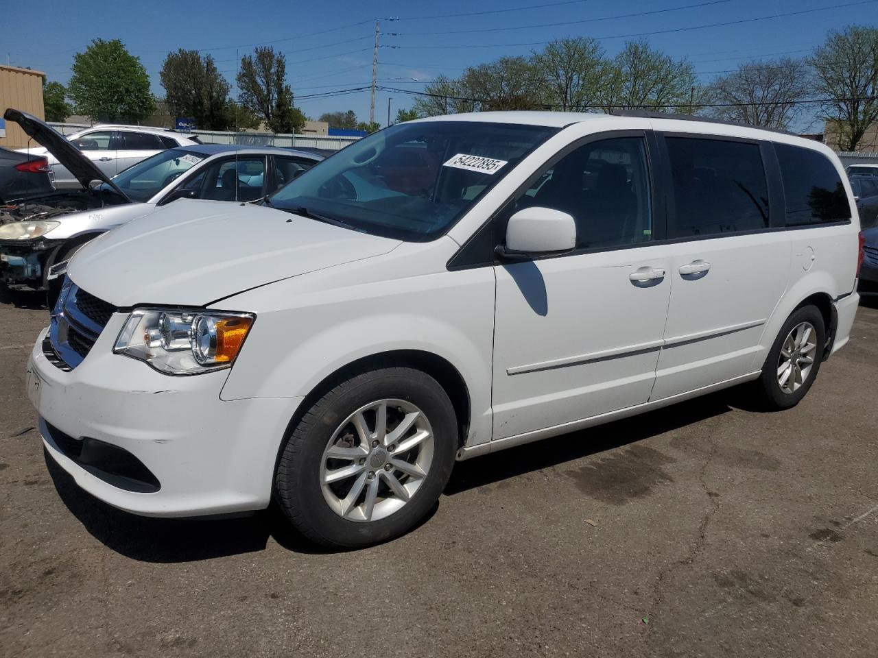 2016 Dodge Grand Caravan Sxt for Sale in Moraine, OH - Front End
