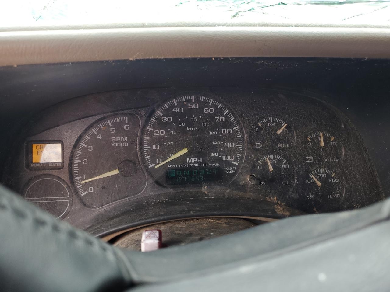 2001 GMC Yukon Xl C1500 VIN: 3GKEC16T01G165567 Lot: 52435525