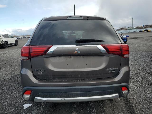 2016 MITSUBISHI OUTLANDER ES