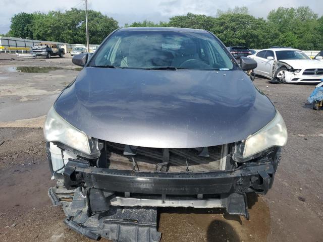  TOYOTA CAMRY 2016 Серый