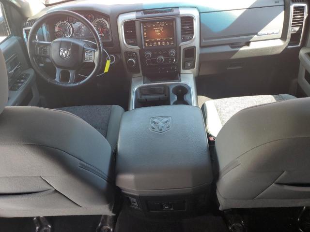 Пикапы RAM 1500 2016 Красный