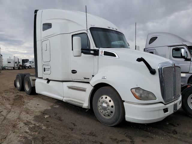 2019 Kenworth T680 Semi Truck
