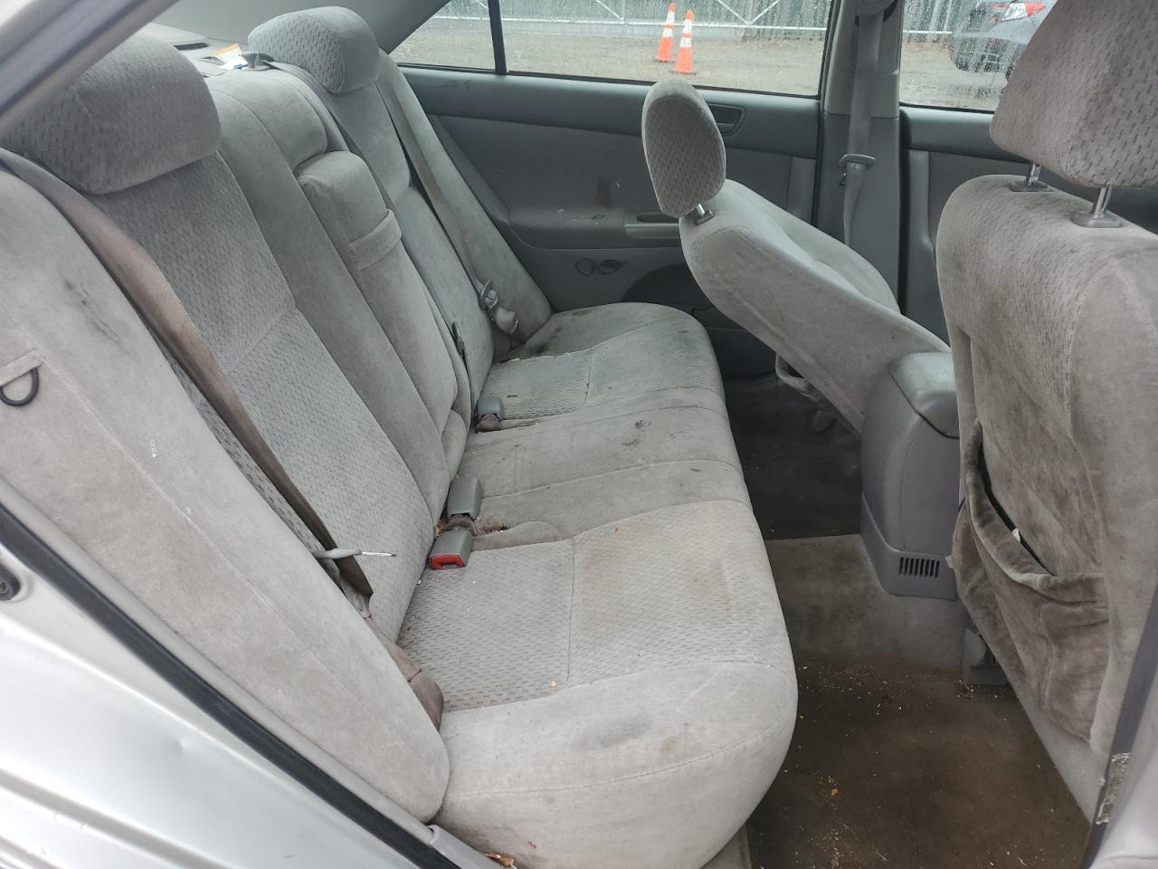 2004 Toyota Camry Le VIN: 4T1BE32K44U857264 Lot: 51269215