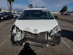 2012 Toyota Sienna  იყიდება Van Nuys-ში, CA - Front End