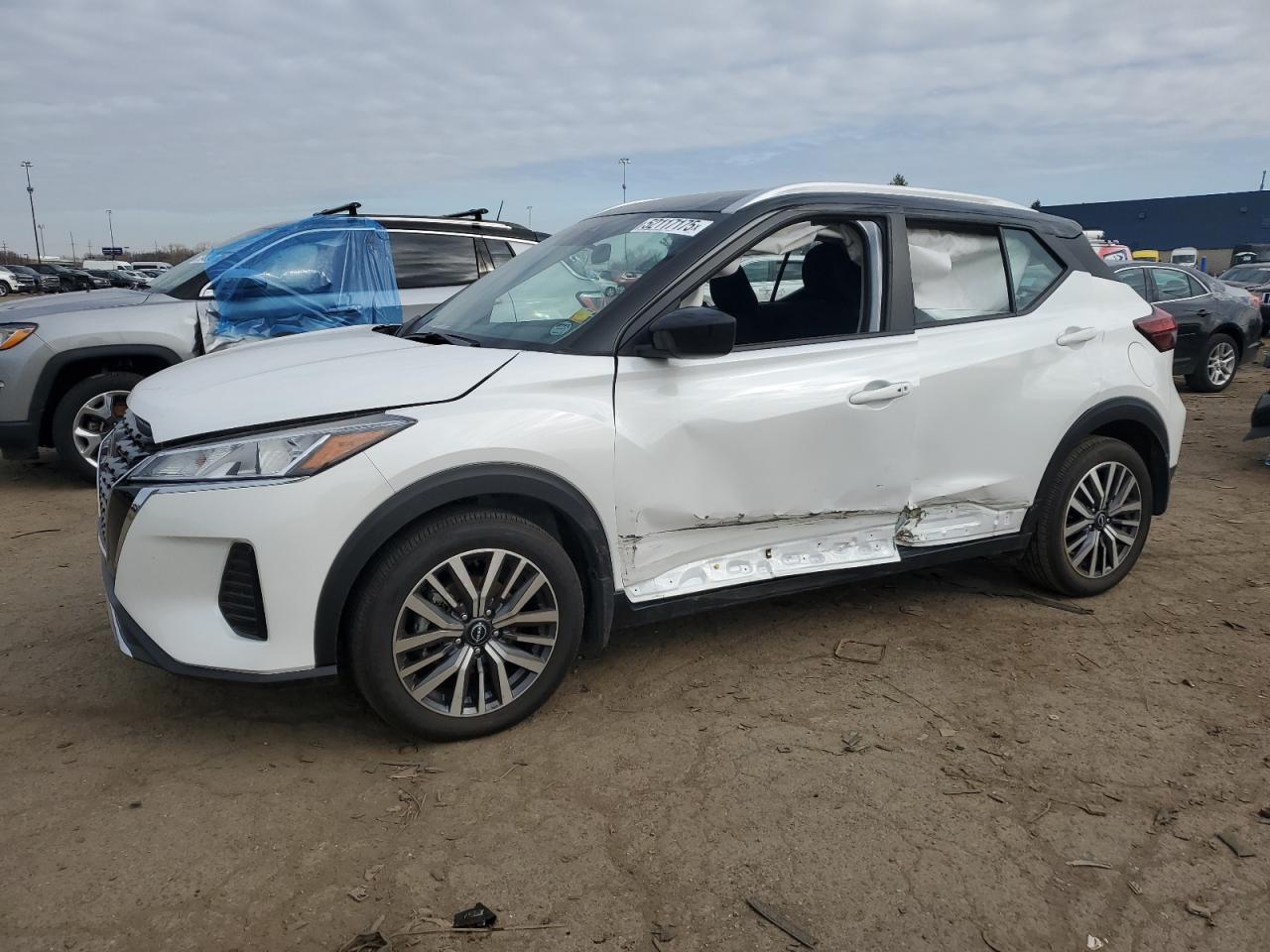 2023 Nissan Kicks Sv de vânzare în Woodhaven, MI - Side