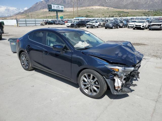  MAZDA 3 2018 Granatowy