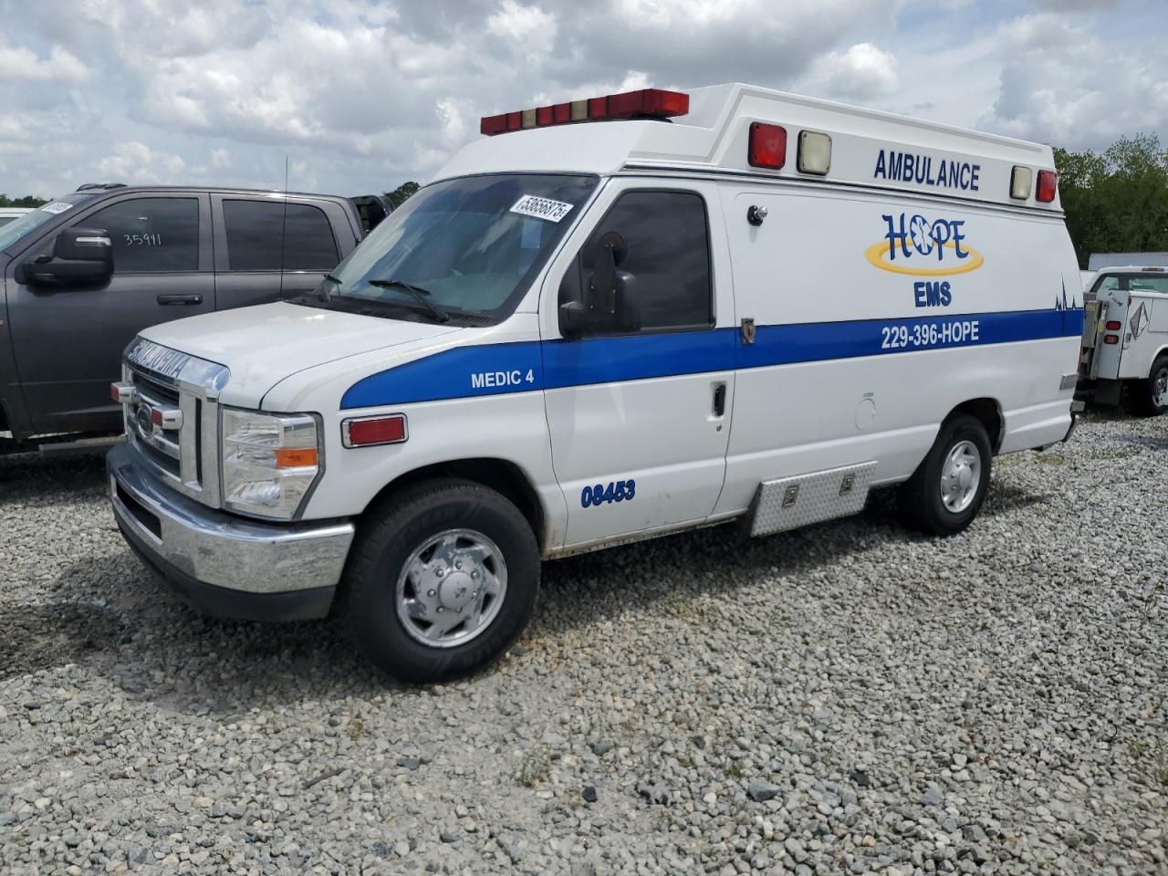 2008 Ford Econoline E350 Super Duty Van na sprzedaż w Tifton, GA - Burn - Engine
