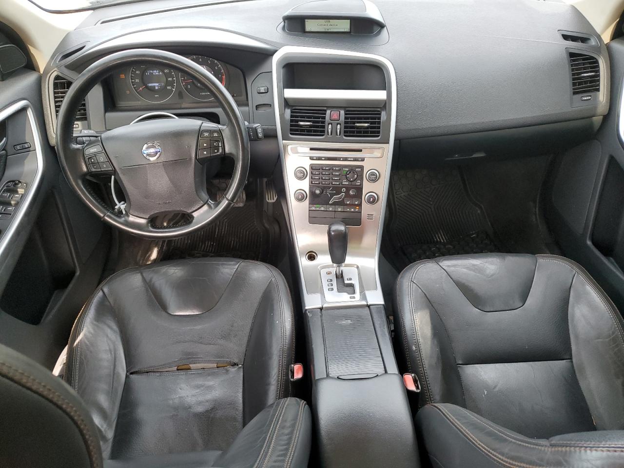 2010 Volvo Xc60 3.2 VIN: YV4960DL2A2126258 Lot: 54106475
