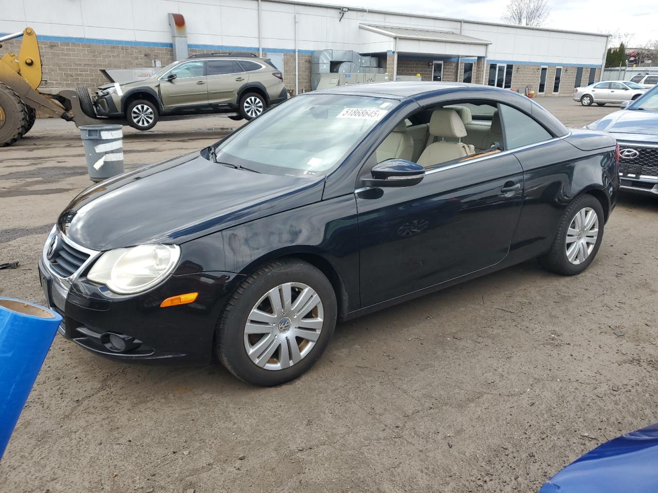 2009 Volkswagen Eos Turbo de vânzare în New Britain, CT - Minor Dent/Scratches