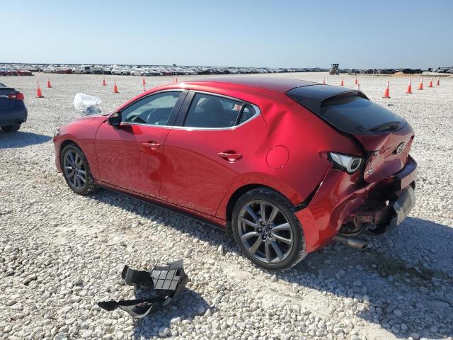MAZDA 3 2022 Красный