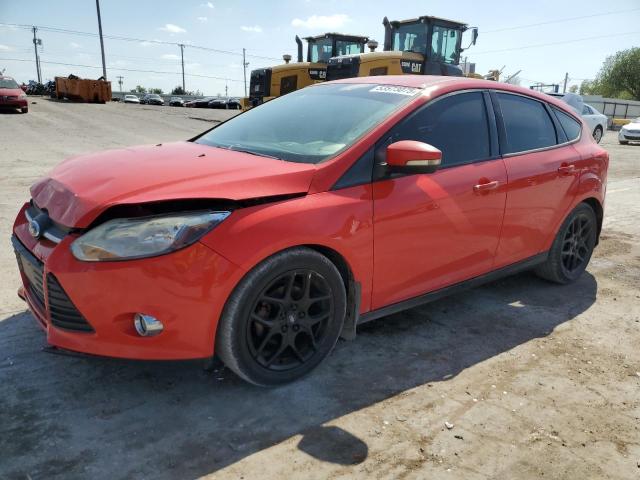  FORD FOCUS 2012 Червоний