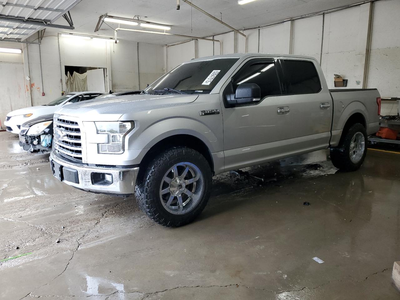2017 Ford F150 Supercrew продається в Madisonville, TN - Side