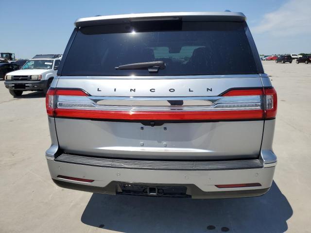  LINCOLN NAVIGATOR 2020 Srebrny