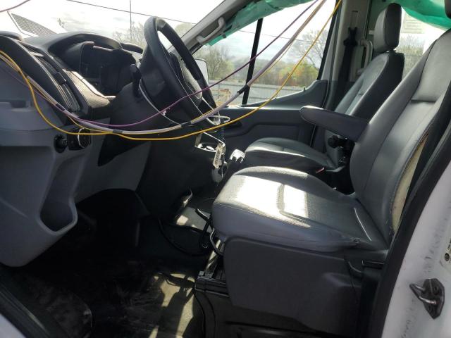 Minivans FORD TRANSIT 2017 White