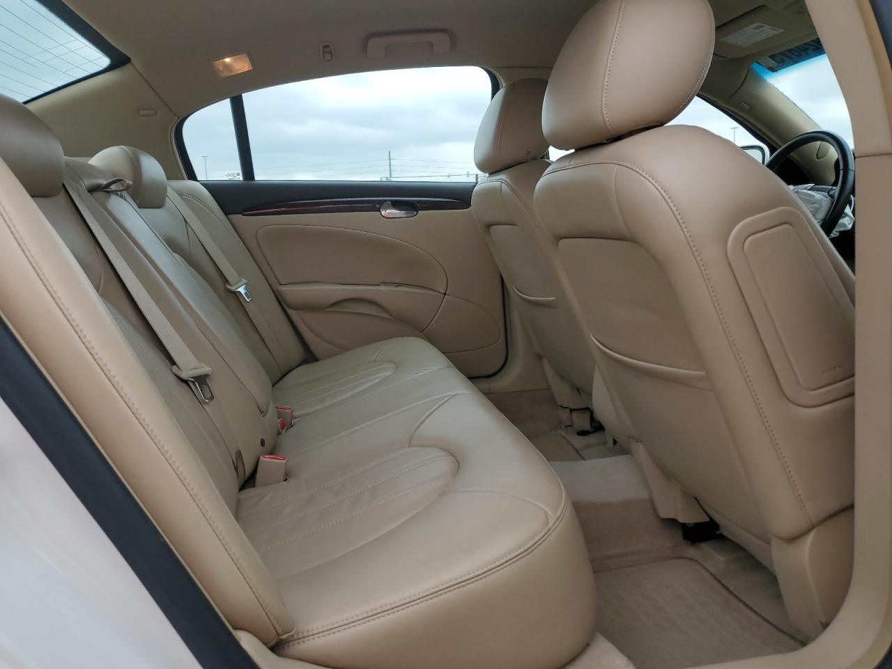 2011 Buick Lucerne Cxl VIN: 1G4HC5EM6BU131895 Lot: 54924875