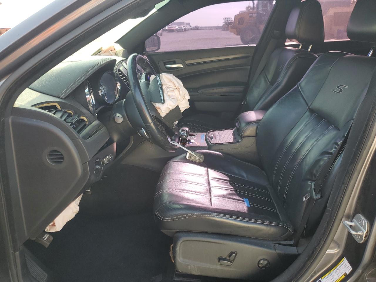 2013 Chrysler 300 S VIN: 2C3CCABG6DH732918 Lot: 53276375