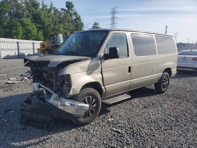 2013 Ford Econoline E350 Super Duty Wagon