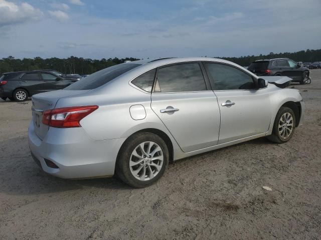  NISSAN SENTRA 2018 Srebrny