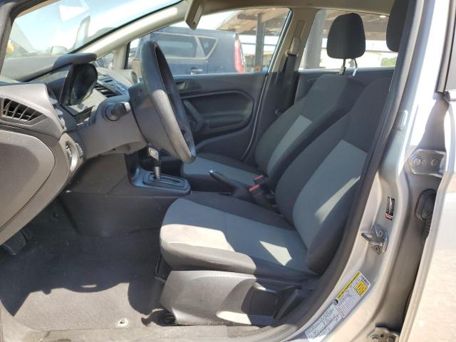  FORD FIESTA 2019 Серебристый