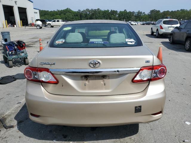  TOYOTA COROLLA 2013 Бежевый