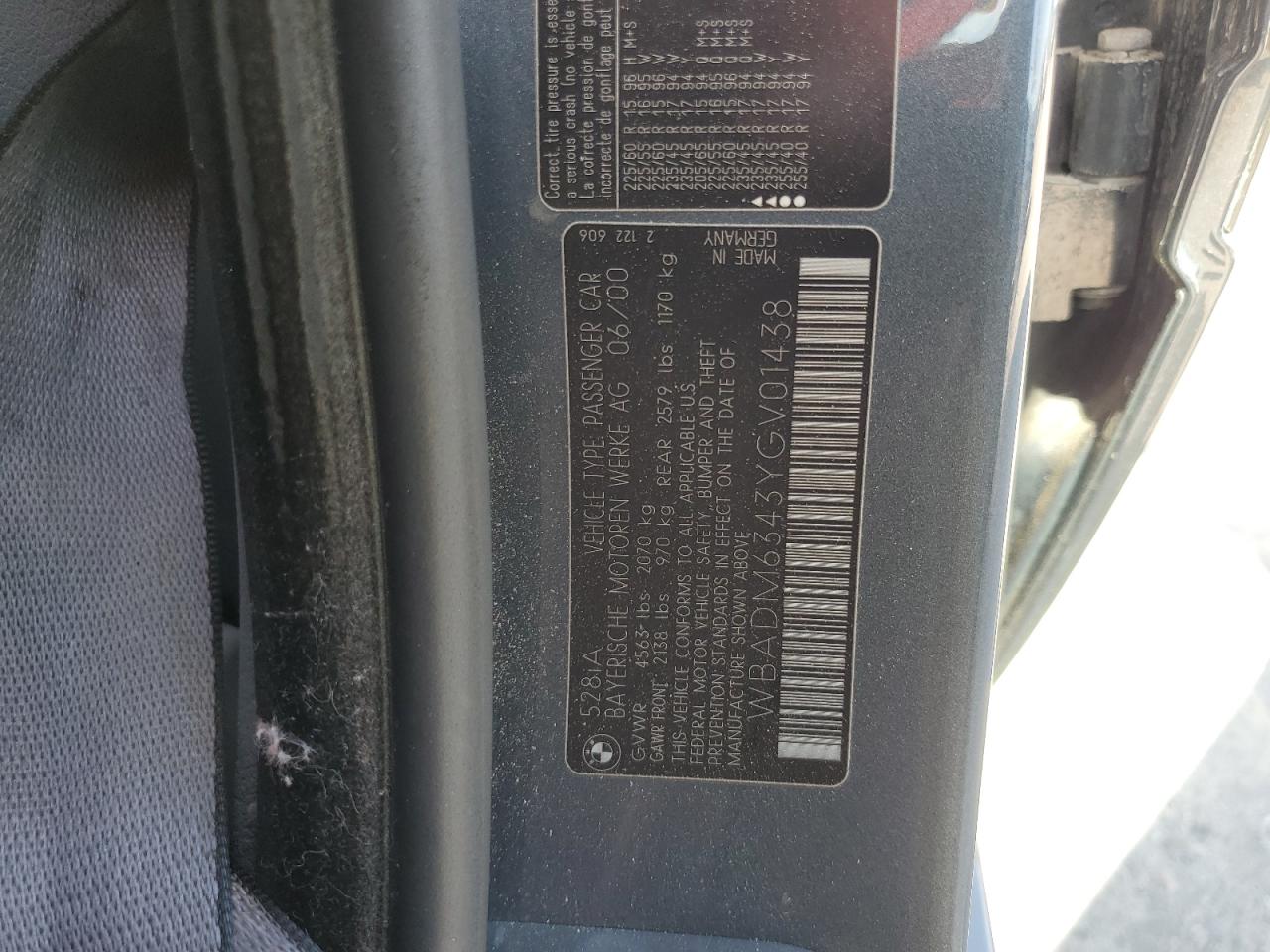 2000 BMW 528 I Automatic VIN: WBADM6343YGV01438 Lot: 52749285