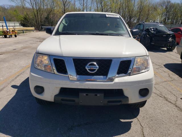  NISSAN FRONTIER 2019 Biały