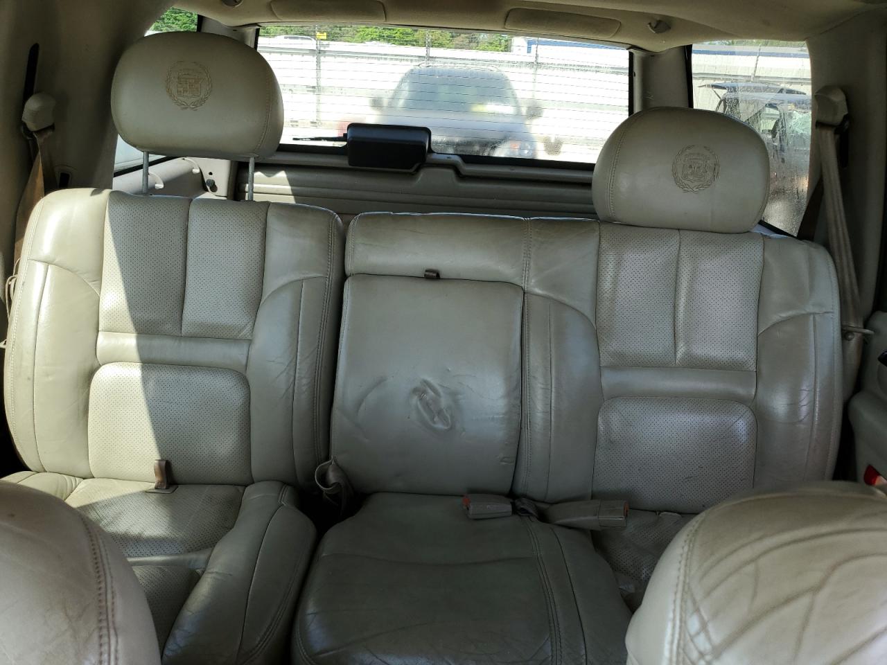 1999 Cadillac Escalade VIN: 1GYEK13RXXR408201 Lot: 53805845