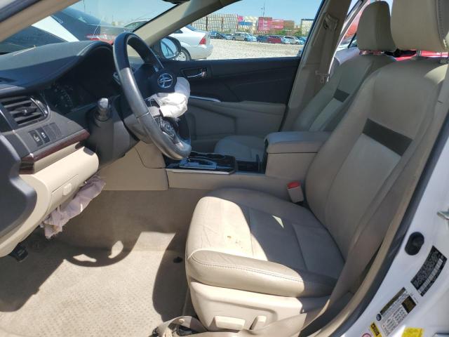  TOYOTA CAMRY 2014 Biały