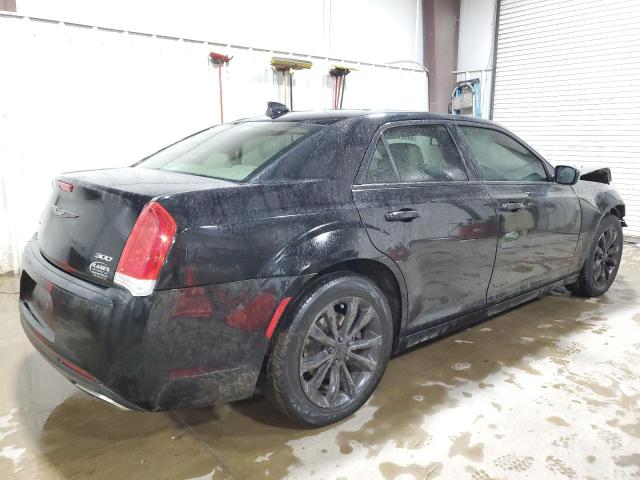  CHRYSLER 300 2016 Czarny