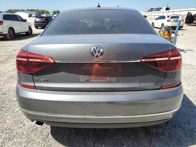  VOLKSWAGEN PASSAT 2017 Silver