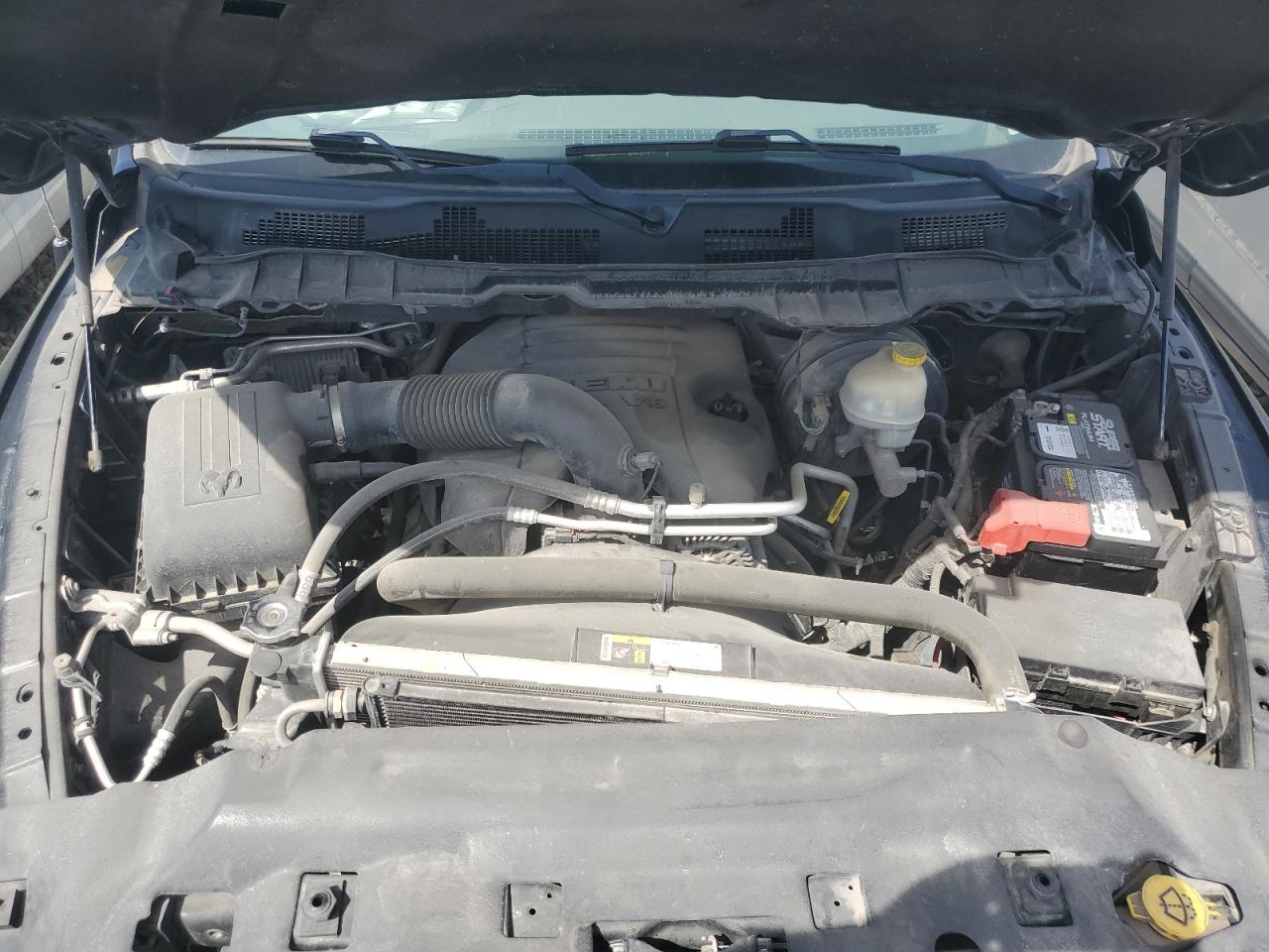 2016 RAM 1500 - Image 13