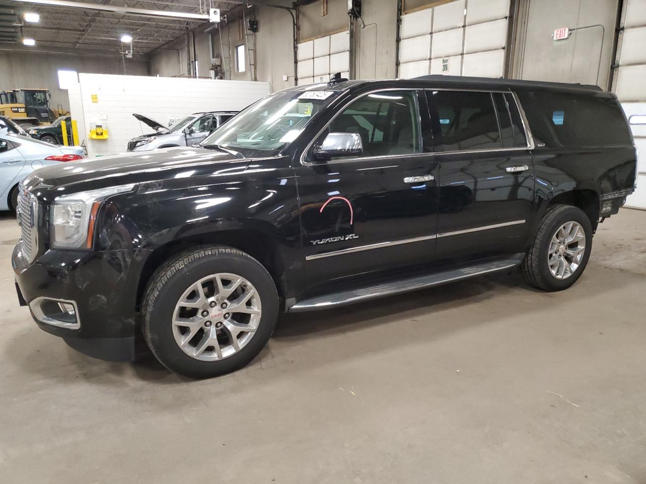 2015 Gmc Yukon Xl K1500 Slt for Sale in Blaine, MN - Rear End