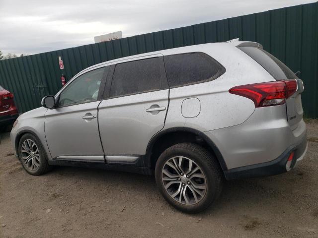  MITSUBISHI OUTLANDER 2018 Srebrny