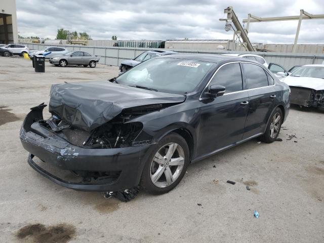 Седаны VOLKSWAGEN PASSAT 2013 Черный