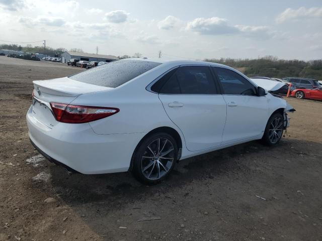  TOYOTA CAMRY 2015 White