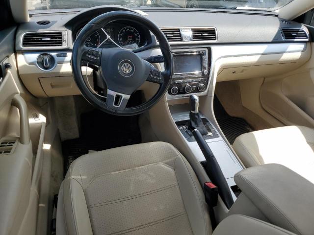  VOLKSWAGEN PASSAT 2012 Черный