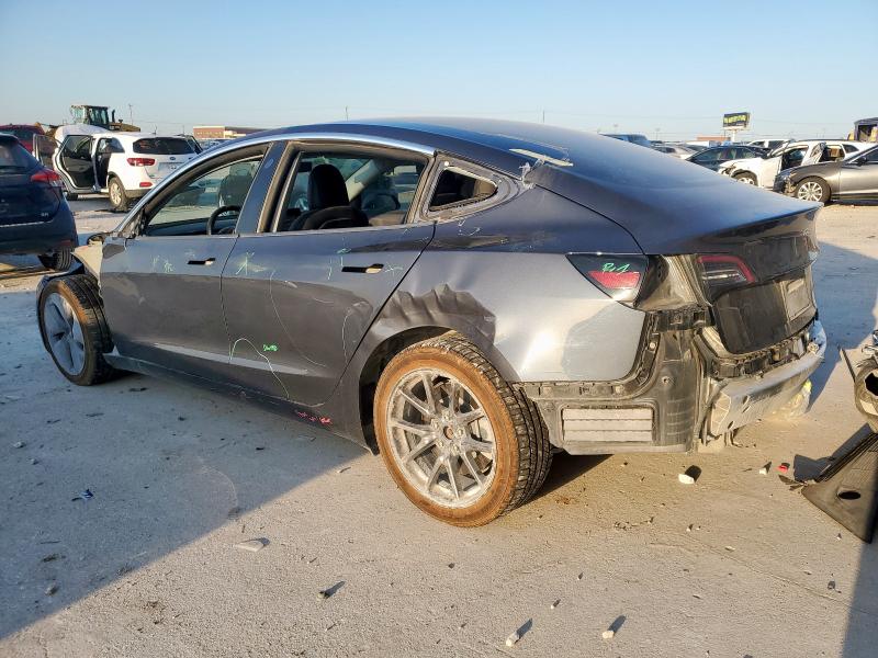  TESLA MODEL 3 2020 Серый