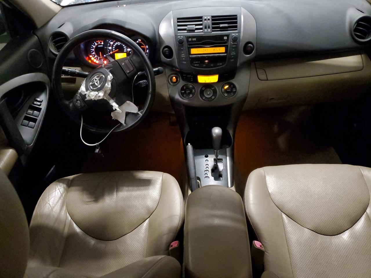 JTMDK4DV5AD016035 2010 Toyota Rav4 Limited